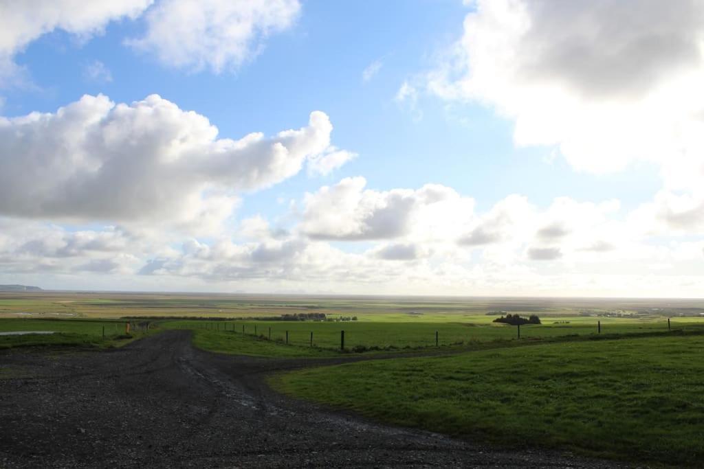 With Great View On Eyjafjallajoekull Hvolsvollur
